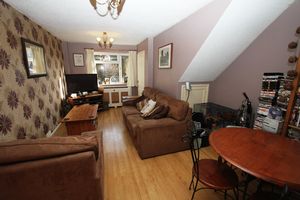 Lounge/Diner- click for photo gallery